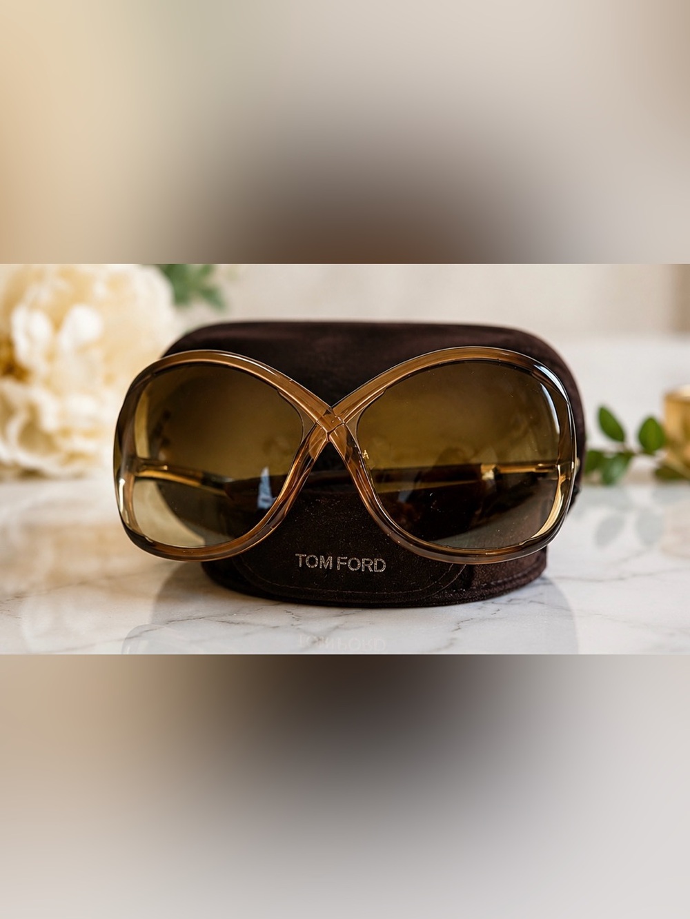 Tom Ford Amber Oversized Brown Gradient Women's Sunglasses